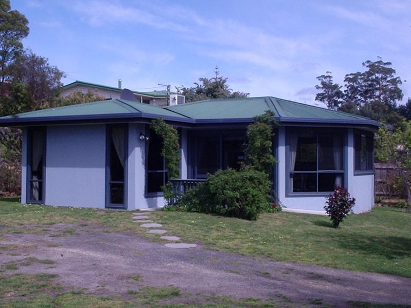 Georges Bay Apartments St Helens Exterior photo